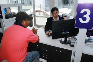 Socialización de nuevas políticas de pago de planilla en Bucay y Cumandá