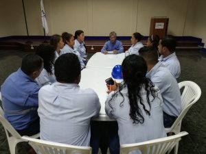 Jóvenes esmeraldeños concluyeron prácticas en CNEL EP
