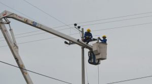 Repotenciación eléctrica beneficia a 3.600 familias en Santa Elena