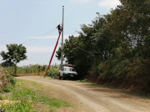 20.000 manabitas favorecidos con electrificación rural