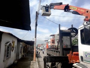 500 usuarios se benefician con reparación de luminarias