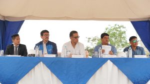 728 familias de Santa Elena y Guayas ya cuentan con servicio eléctrico en sus hogares