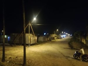 Nueva obra eléctrica en Urdaneta beneficia a más de 70 familias