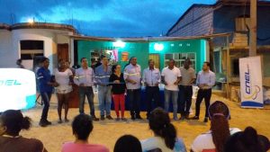 CNEL EP ilumina los sectores El Arbolito, El Mirador y Primero de Mayo en Borbón, al norte de Esmeraldas