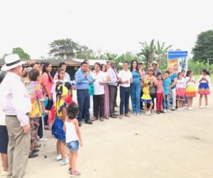 Recinto El Triunfo recibe alumbrado público