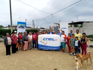 Nuevas luminarias para 3 barrios del norte de Machala