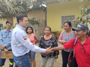 CNEL EP entrega obra de electrificación en Monte Sinaí