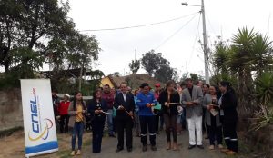 CNEL EP entregó proyecto “Ilumina Tu Barrio” en San Miguel de Bolívar