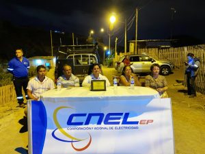Barrio 30 de Agosto del cantón Manta cuenta con nuevo sistema de iluminación pública