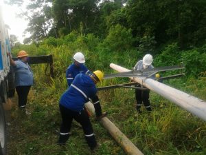 En Esmeraldas, más de 200 colaboradores de CNEL EP mantienen sus labores durante la emergencia