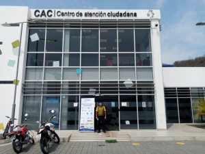 Más de 150.000 ciudadanos se benefician con modernas obras eléctricas y nueva agencia en Bahía de Caráquez