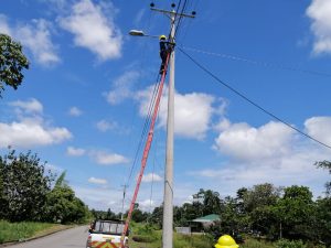 Mejoramos el servicio eléctrico en comunidades de Shushufindi