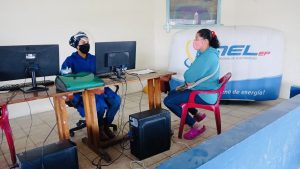 Agencia móvil atendió 456 usuarios en mayo