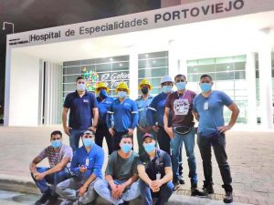 CNEL EP brinda apoyo técnico en el Hospital de Especialidades de Portoviejo luego del conato de incendio