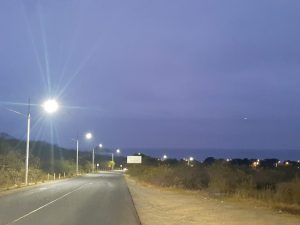 125 luminarias tipo LED alumbran cuatro comunidades del cantón Puerto López