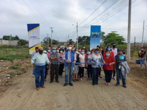 CNEL EP ENTREGA OBRA DE EXPANSIÓN ELÉCTRICA EN EL SECTOR NUEVA JERUSALÉN DE MACHALA