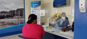 Clientes de CNEL EP, en Esmeraldas, continúan beneficiándose con convenios de pago