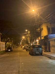 MEJORAMOS LA ILUMINACIÓN EN URDENOR 2, NORTE DE GUAYAQUIL