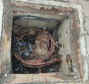 Hurto de cables dejaría sin servicio eléctrico Y alumbrado público a varios sectores de Santo Domingo