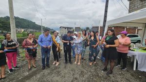 La iluminación pública beneficia a más  de 60 familias en Cdla. El Recreo, en Cumandá